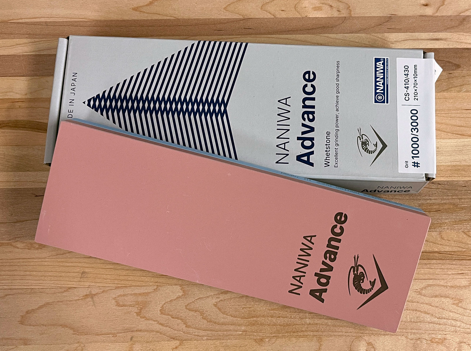 Naniwa Super-Stone/Advance Whetstone Sharpening Stone, Dual-Sided Combo, 1000/3000 grit