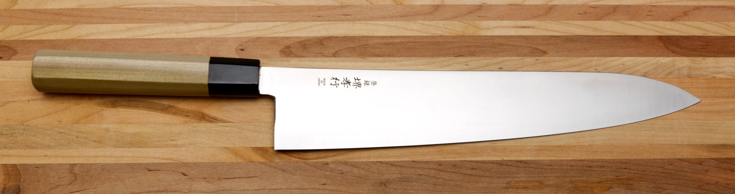 Couteau chef artisanal japonais Kagekiyo martelé 18cm